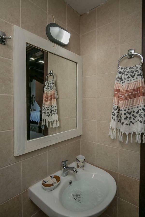 Traditional Stone - Private Swimming Pool Vakantiehuis