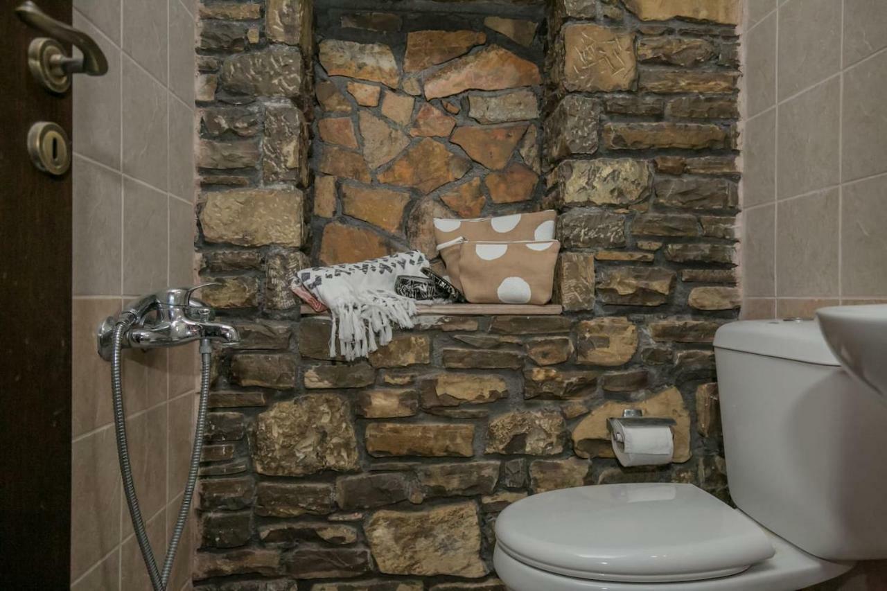 Vakantiehuis Traditional Stone - Private Swimming Pool